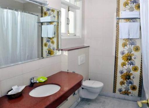 фото отеля Mehra Residency