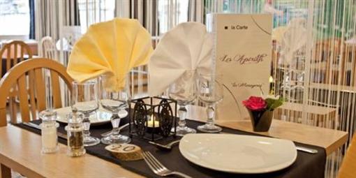 фото отеля Hotel Les Messageries Murat