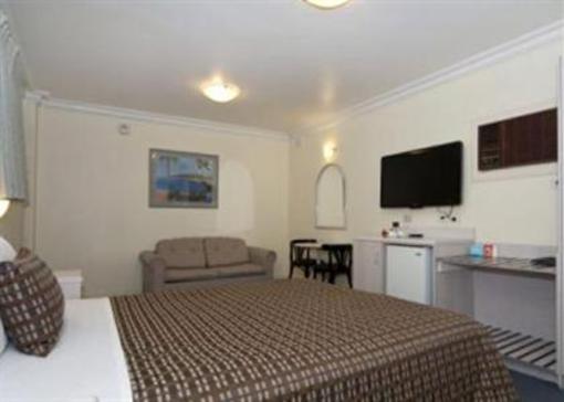 фото отеля Comfort Inn Manhattan Adelaide