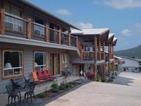 Hotel Estes