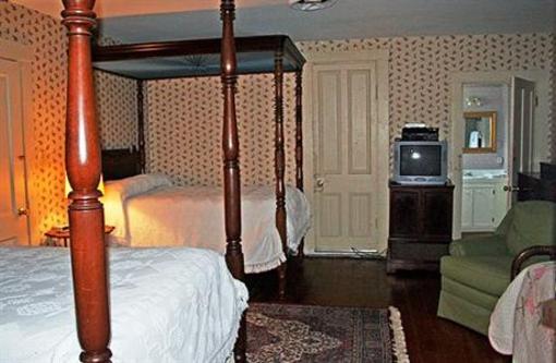 фото отеля Glenfield Plantation Bed and Breakfast