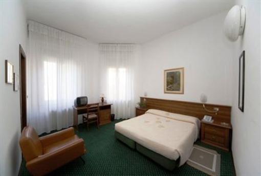 фото отеля Mantegna Hotel Mantua