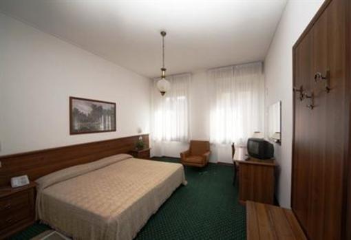 фото отеля Mantegna Hotel Mantua
