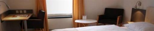 фото отеля City Hotel Apartments