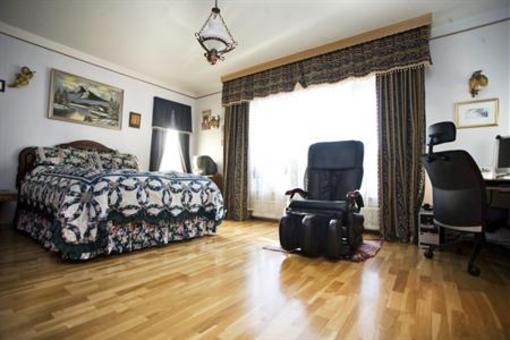 фото отеля Guesthouse Arny