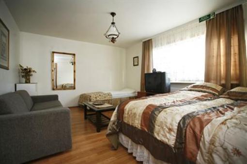 фото отеля Guesthouse Arny