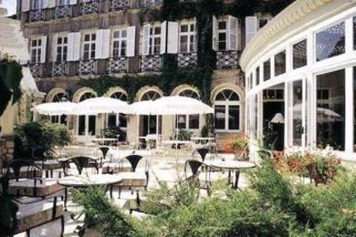фото отеля Hotel St. Louis & de La Poste
