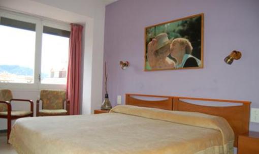 фото отеля Hostal Torras Restaurant El Celler D'en Jordi