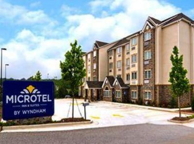 фото отеля Motel 6 Canton River Pointe Parkway