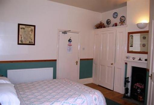 фото отеля The Horseshoes Bed and Breakfast Kettering