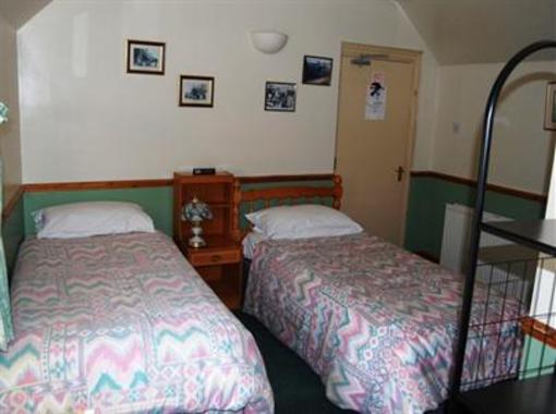 фото отеля The Horseshoes Bed and Breakfast Kettering