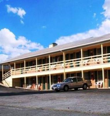 фото отеля Harvest Drive Family Inn Intercourse