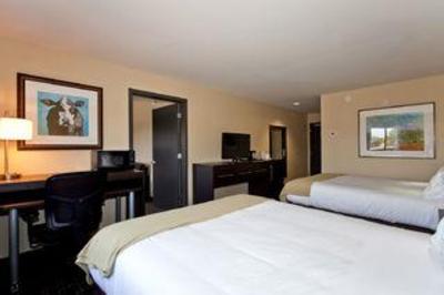 фото отеля Holiday Inn Express & Suites Newton