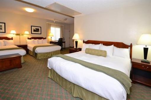 фото отеля BEST WESTERN Dinosaur Inn