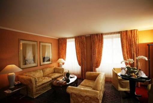 фото отеля Rheinhotel Fischerzunft