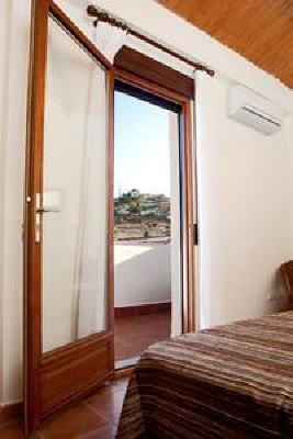 фото отеля Apartamentos Abulaci Granada