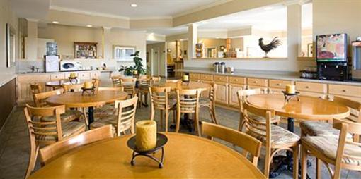 фото отеля Amsterdam Inn Fredericton