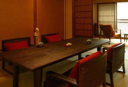 фото отеля Hotel Yaeikan Hakone