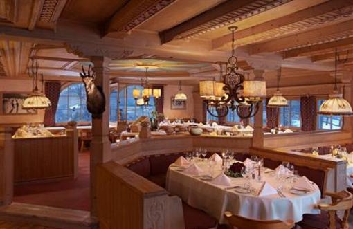 фото отеля Kulm Hotel Davos