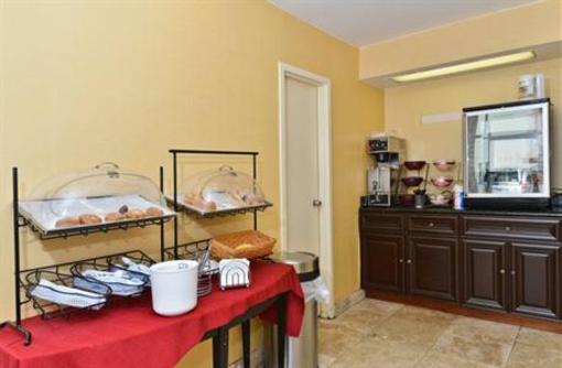 фото отеля Americas Best Value Inn - Downtown Midtown
