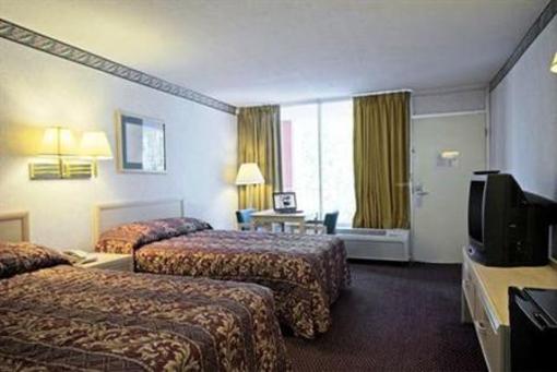 фото отеля Americas Best Value Inn Yulee
