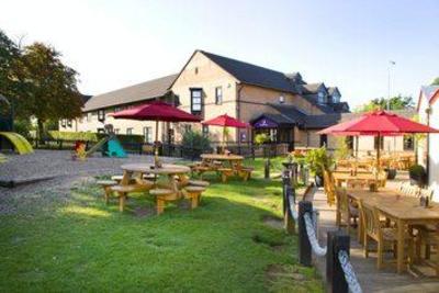 фото отеля Premier Inn Northampton South (Wootton)