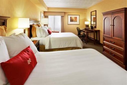 фото отеля Crowne Plaza Hotel Paramus