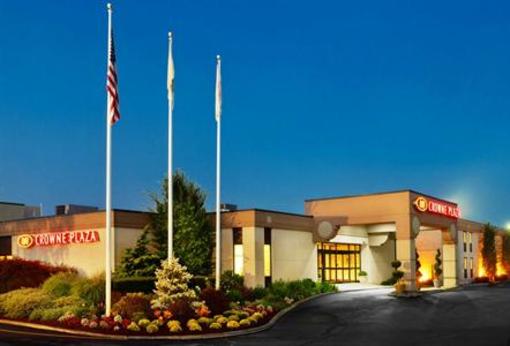 фото отеля Crowne Plaza Hotel Paramus