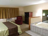 Hometown Inn & Suites Cedar Rapids