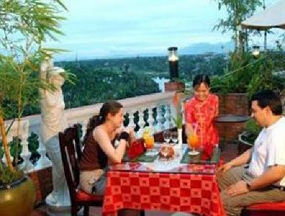 фото отеля Phuoc An River Hotel