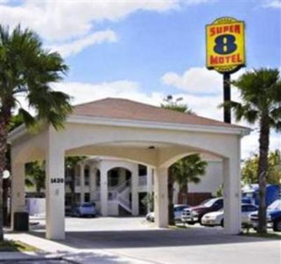 фото отеля Super 8 McAllen
