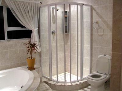 фото отеля Shenandoah Guest Home