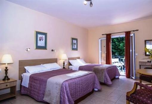 фото отеля Olive Grove Studios Apartments