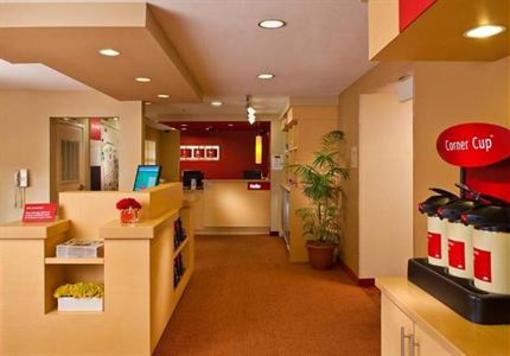 фото отеля TownePlace Suites New Orleans Metairie