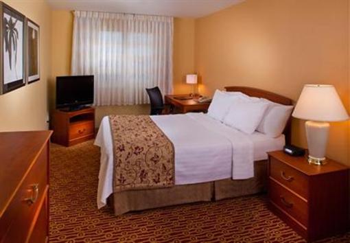 фото отеля TownePlace Suites New Orleans Metairie
