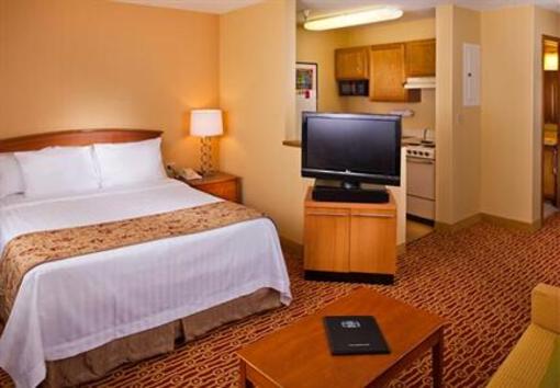 фото отеля TownePlace Suites New Orleans Metairie