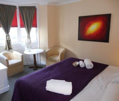 фото отеля Millards Hotel
