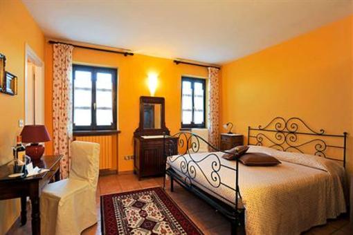 фото отеля Amalia Cascina in Langa