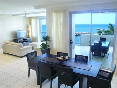 фото отеля Coral Cove Apartments