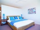 фото отеля Coral Cove Apartments