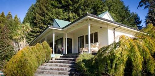 фото отеля Brooklands Country Estate Hotel Ngaruawahia