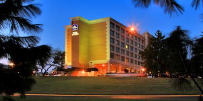 фото отеля BEST WESTERN Plus Rockville Hotel & Suites