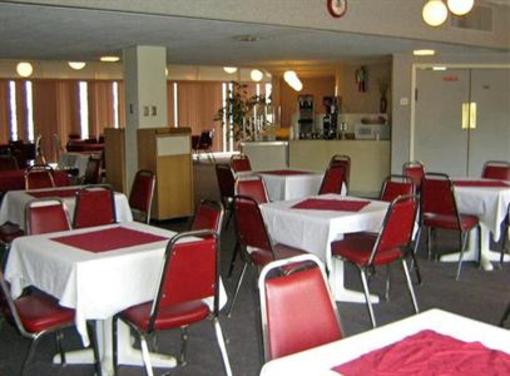 фото отеля Americas Best Value Inn Manhattan