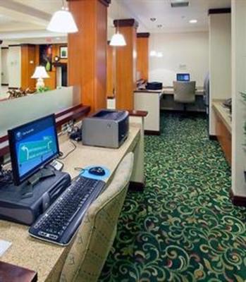 фото отеля Fairfield Inn & Suites San Bernardino