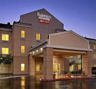фото отеля Fairfield Inn & Suites San Bernardino