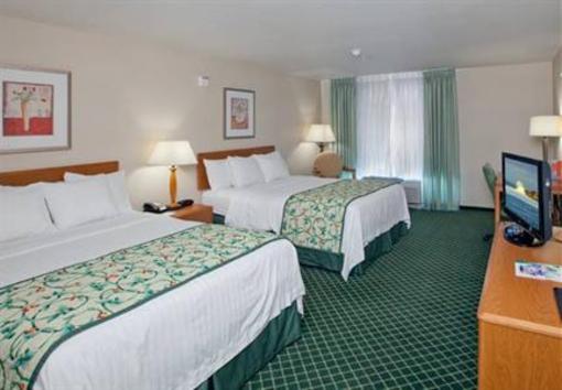 фото отеля Fairfield Inn & Suites San Bernardino