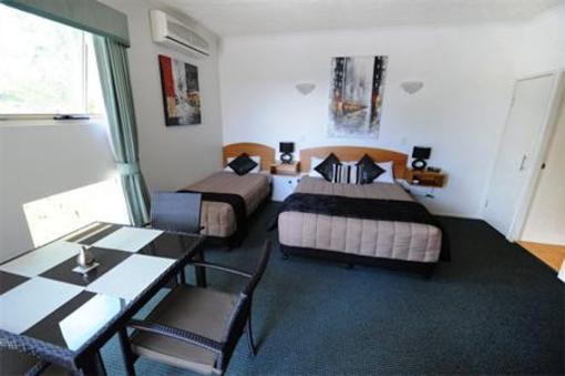 фото отеля Caboolture Riverlakes Motel