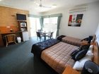 фото отеля Caboolture Riverlakes Motel