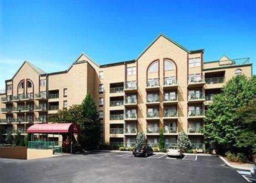 фото отеля Clarion Inn & Suites Gatlinburg