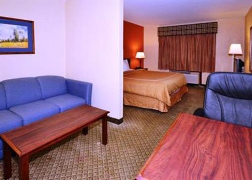 фото отеля Comfort Suites Omaha